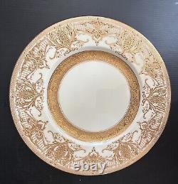 Set of 8 Antique Royal Worcester England Gold Encrusted Dinner Plates