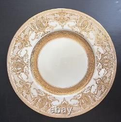 Set of 8 Antique Royal Worcester England Gold Encrusted Dinner Plates