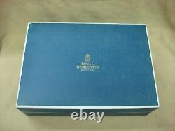 Vintage 1958-61 Royal Worcester White Rose Tourquay Bone China Set Oriig. Box