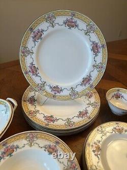Vintage 33 Pc Royal Worcester England 6 Place Dinner Set Dishes China Yellow
