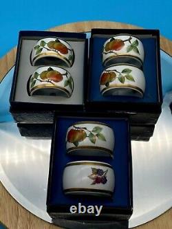 Vintage Set of Six Porcelain Napkin Rings Royal Worcester Boxed